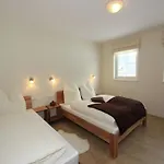 Appartement In Aschau Near Hochzillertal Slopes Aschau Im Zillertal