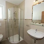 Appartement In Aschau Near Hochzillertal Slopes Aschau Im Zillertal