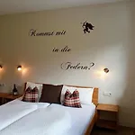 Appartement In Aschau Near Hochzillertal Slopes Aschau Im Zillertal