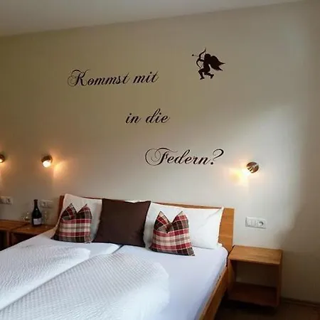 Apartamento In Aschau Near Hochzillertal Slopes Aschau Im Zillertal